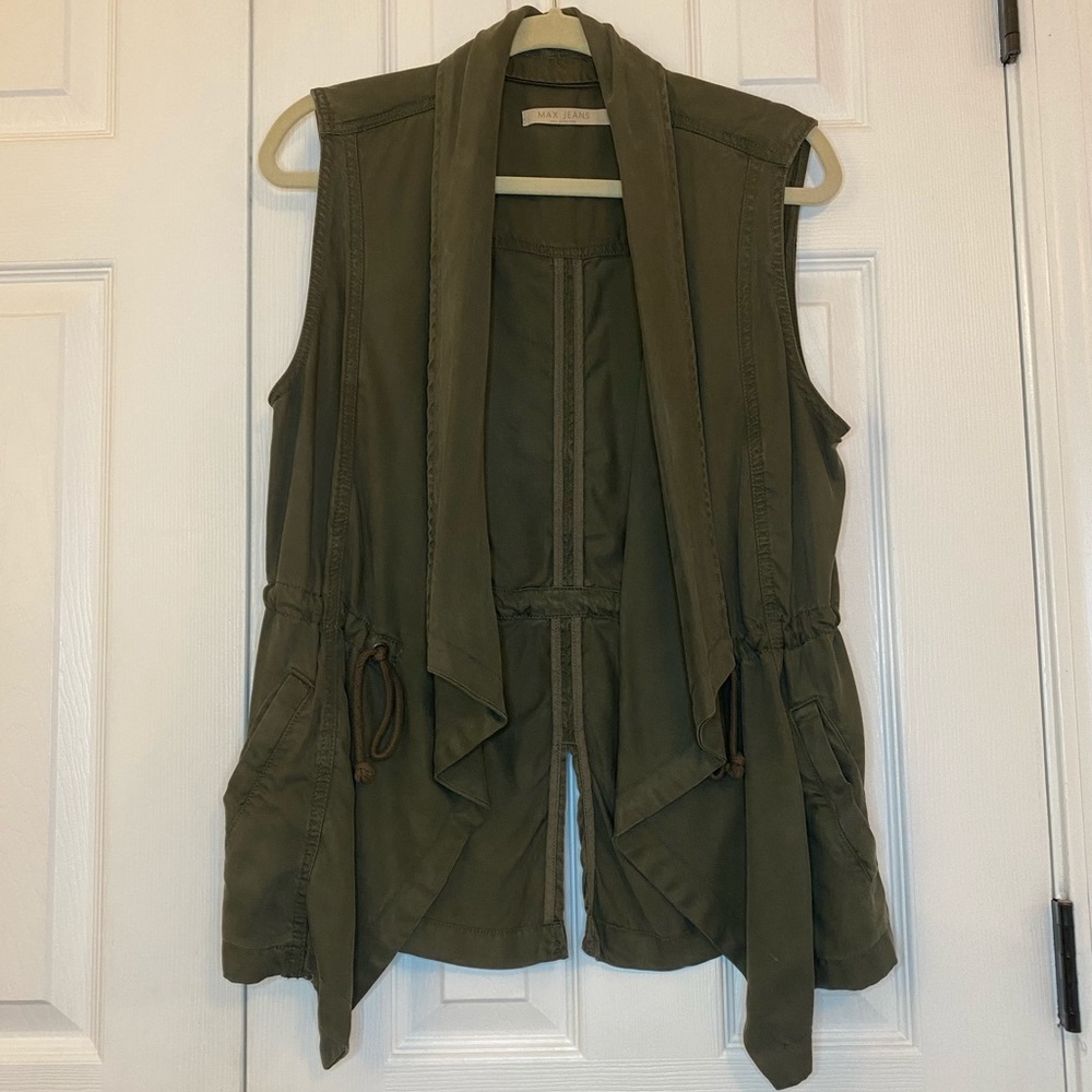 MAX studio waterfall vest